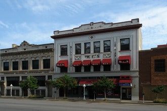 Cadillac Lofts in Lincoln, NE - Building Photo - Building Photo