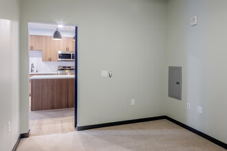 Edmond Curtis Park in Denver, CO - Building Photo - Interior Photo