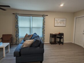 14600 N Nebraska Ave in Tampa, FL - Foto de edificio - Building Photo