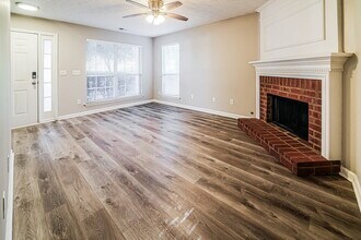 1955 Hidden Valley Dr SW in Marietta, GA - Building Photo - Building Photo