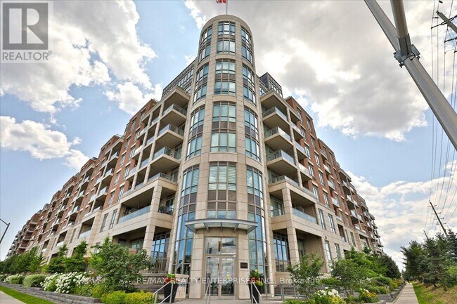 2480-2480 Prince Michael Drive in Oakville, ON - Building Photo - Building Photo