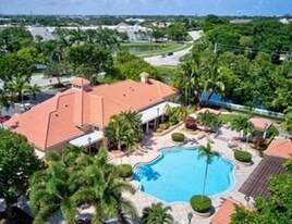 2042 Alta Meadows Ln in Delray Beach, FL - Building Photo