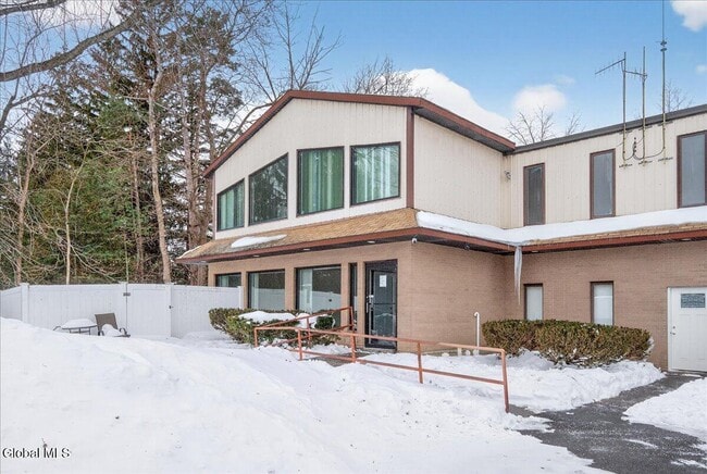 property at 54 Freemans Bridge Rd