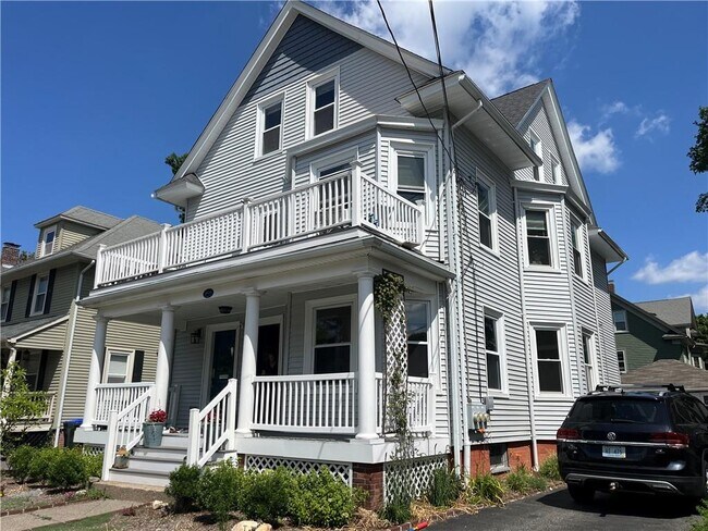 224 Rochambeau Ave in Providence, RI - Building Photo - Building Photo