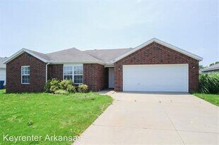 906 SW Summit Chase Rd