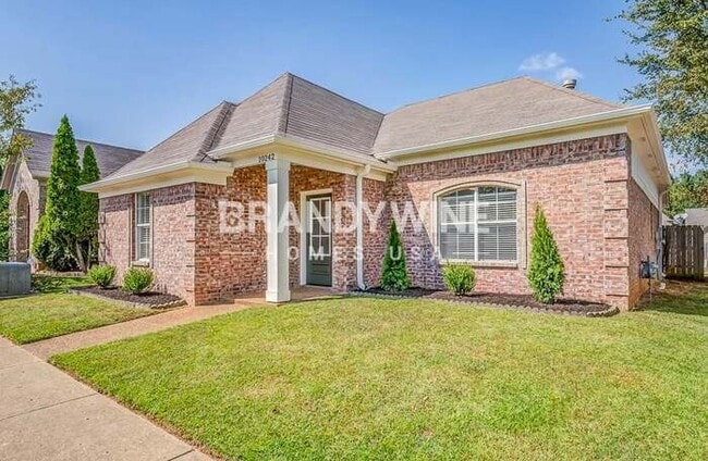 10242 Evening Hill Dr in Memphis, TN - Building Photo - Building Photo