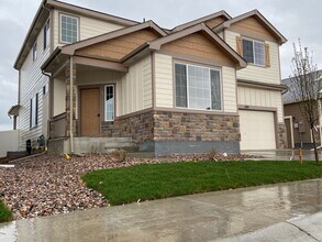570 Lapis Pl in Loveland, CO - Building Photo - Building Photo