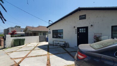 608 Fairview Ave in Los Angeles, CA - Building Photo - Building Photo