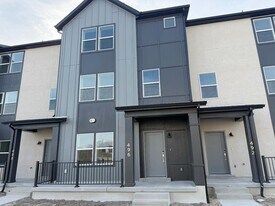 496 S 1140 W in American Fork, UT - Building Photo