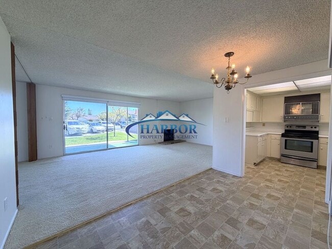 23028 Nadine Cir in Torrance, CA - Building Photo - Building Photo