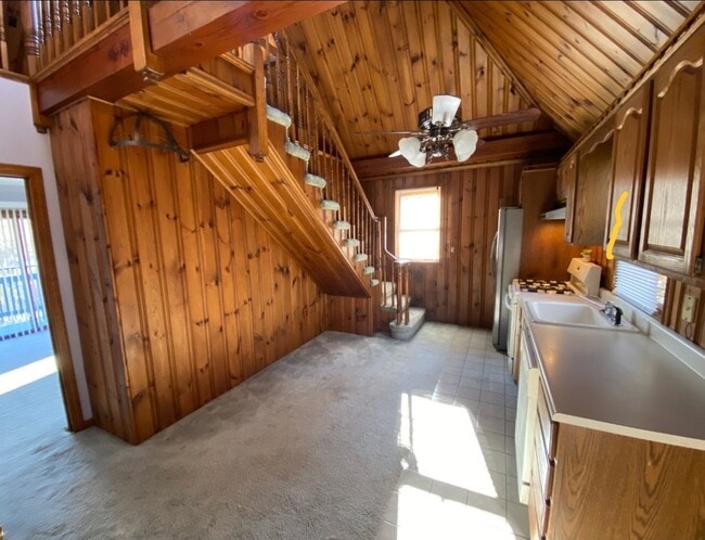 112 Central St, Unit 112 in Hudson, NH - Building Photo - Building Photo