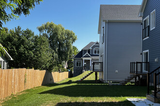 10 Twelve Trees Crt in Prince Edward, ON - Building Photo - Building Photo