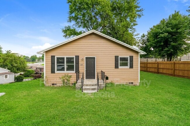 property at 1115 Wachovia St