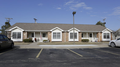 Summerfield Senior Residences in Andover, KS - Building Photo - Building Photo