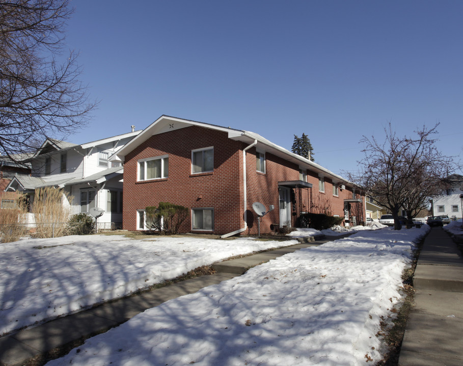 1422 S 20th St in Lincoln, NE - Foto de edificio