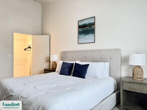 301 Towne Center Dr, Unit 2032 in Belton, MO - Foto de edificio - Building Photo