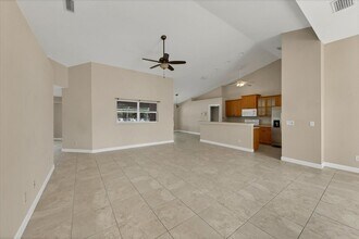 5016 Larry St in Venice, FL - Building Photo - Building Photo