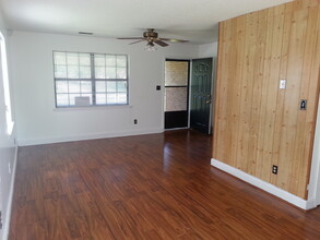 309 Cardiff Rd in Castle Hayne, NC - Building Photo - Building Photo