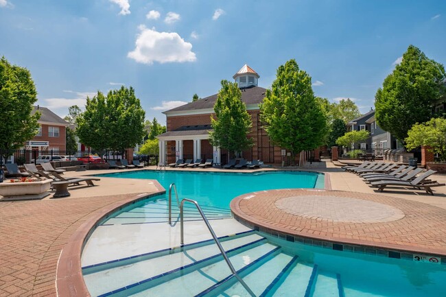 Estates at New Albany in Columbus, OH - Foto de edificio - Building Photo