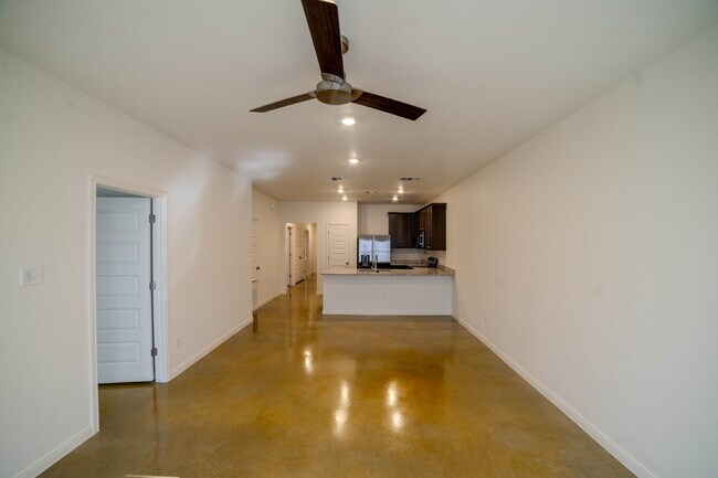 907 Switchgrass Dr-Unit -B in Killeen, TX - Building Photo - Building Photo