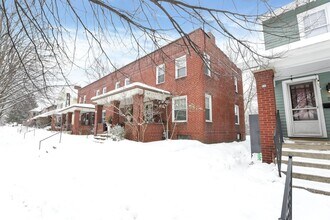 47 W Weber Rd in Columbus, OH - Building Photo - Building Photo