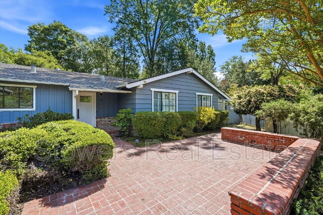 10 Corte Del Rey in Orinda, CA - Building Photo - Building Photo