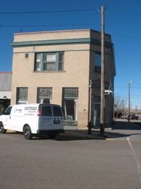 202 Main St in Pine Bluffs, WY - Foto de edificio - Building Photo