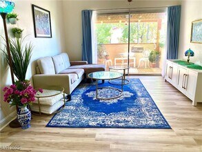 1515 E Reno Ave, Unit C206 in Las Vegas, NV - Building Photo - Building Photo