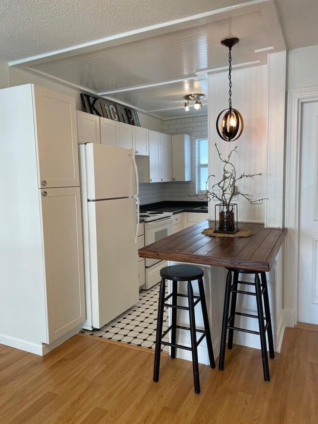 property at 510 Lake Shore Dr