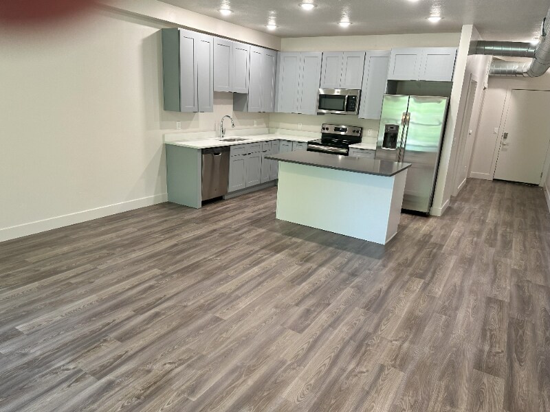 606 W North Temple St in Salt Lake City, UT - Building Photo