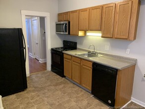 170 Kelton St, Unit 2 in Boston, MA - Building Photo - Building Photo