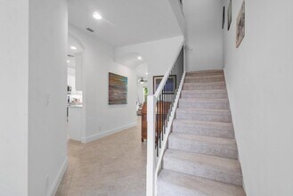 119 Crape Myrtle Ln in Wellington, FL - Building Photo - Building Photo