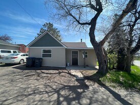 922 Mesaba Ave in Duluth, MN - Building Photo