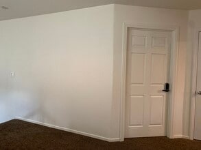 9160 Promising Ct in Las Vegas, NV - Building Photo - Building Photo