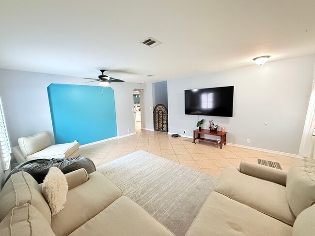 property at 1712 Creek Knoll