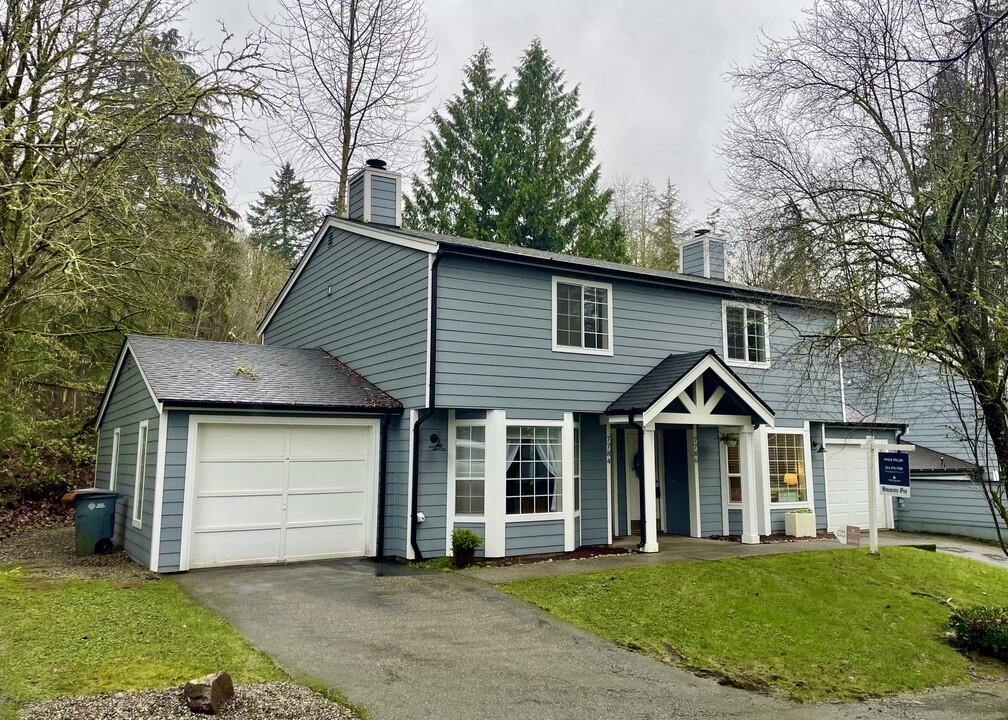 7784 Skansie Ave in Gig Harbor, WA - Building Photo