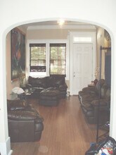 302 W 40th St, Unit 302-A in Savannah, GA - Foto de edificio - Building Photo