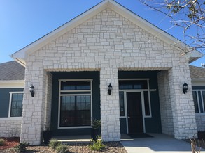 Seaside Landing Apartments in Ingleside, TX - Foto de edificio - Building Photo