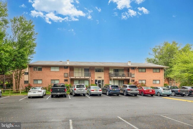 property at 7350 Lee Hwy