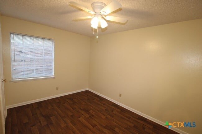 property at 512 Creek St