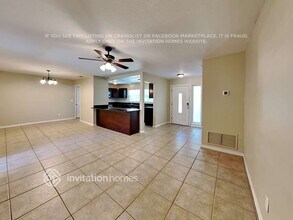 1449 Spring Ln in Clearwater, FL - Foto de edificio - Building Photo