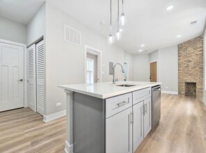 428 W Belden Ave in Chicago, IL - Building Photo - Building Photo