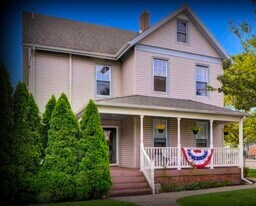 75 Broadway in Keyport, NJ - Building Photo