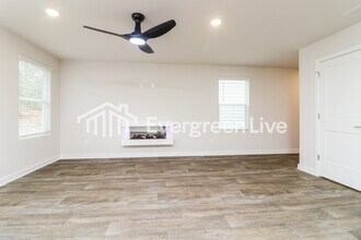 4830 Station Ln in Union City, GA - Building Photo - Building Photo