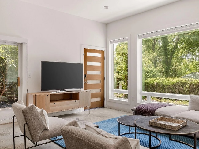 2211 Canterbury St in Austin, TX - Building Photo - Building Photo