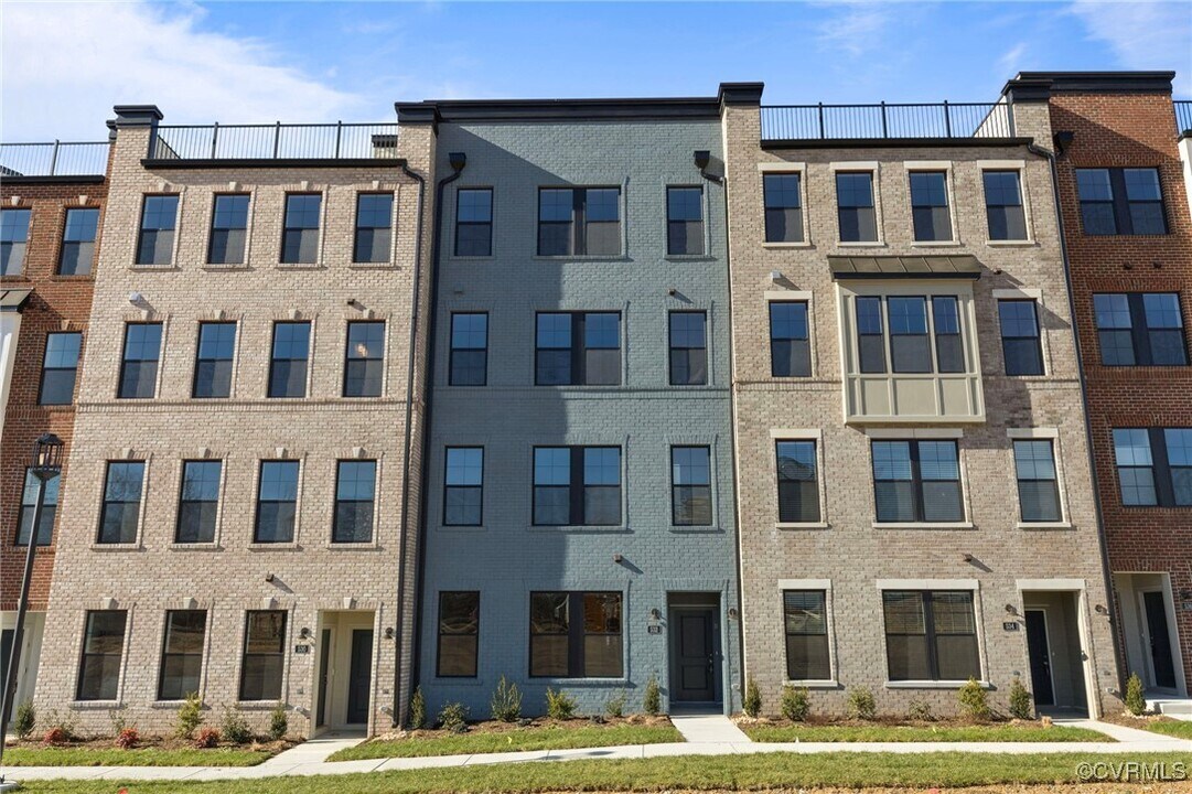 532 Greybull Walk in Henrico, VA - Building Photo