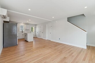 25 Legacy Ln in Kennebunk, ME - Building Photo - Building Photo