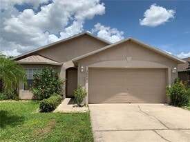 2823 Palm Isle Way in Orlando, FL - Building Photo