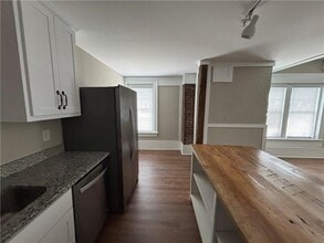 104 Spring St in Gainesville, GA - Building Photo - Building Photo