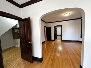 1231 N Greenview Ave in Chicago, IL - Building Photo - Building Photo